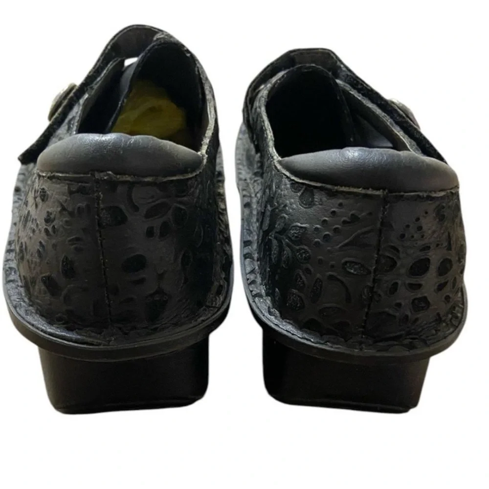 Alegria Black‎ Slip-On Shoes women 7.5